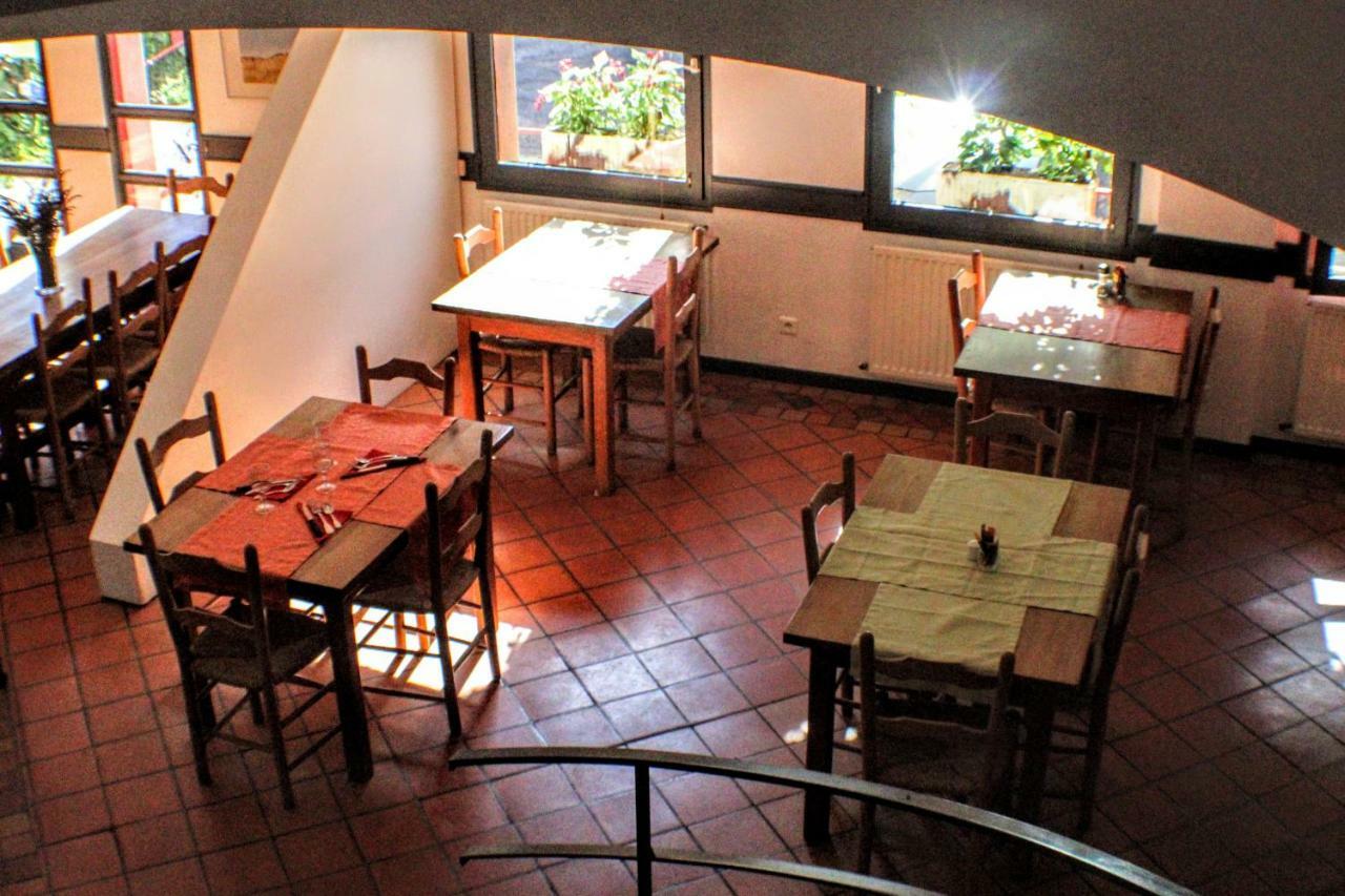 Ispagnac Hotel Les Vignes Rouges מראה חיצוני תמונה